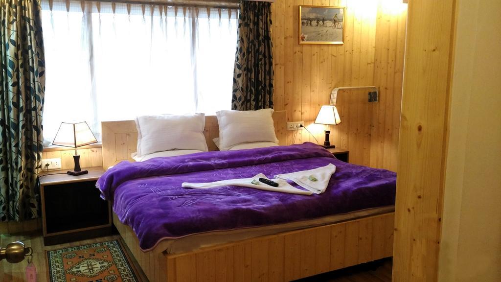 Ikraam Inn Bed & Breakfast Srinagar  Ngoại thất bức ảnh