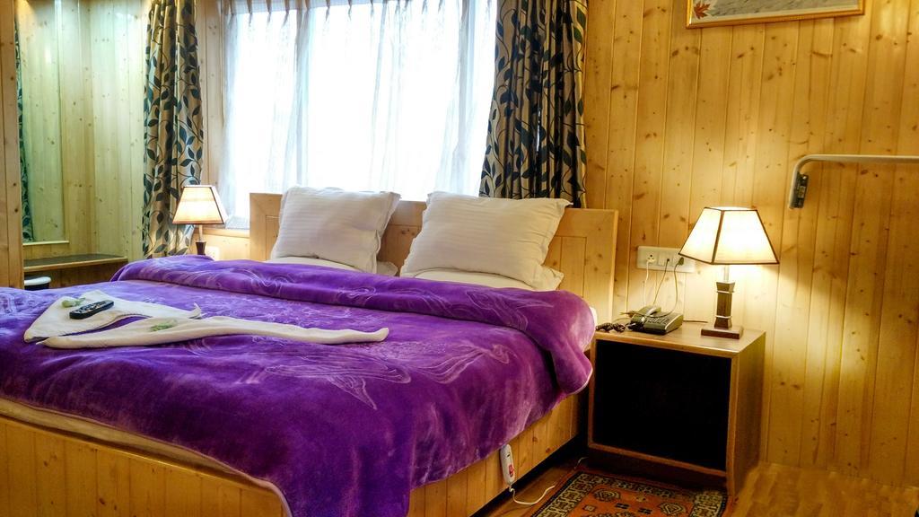 Ikraam Inn Bed & Breakfast Srinagar  Ngoại thất bức ảnh